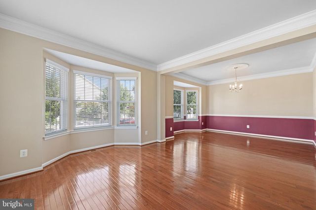 25186 JUSTICE DR, Chantilly, VA 20152