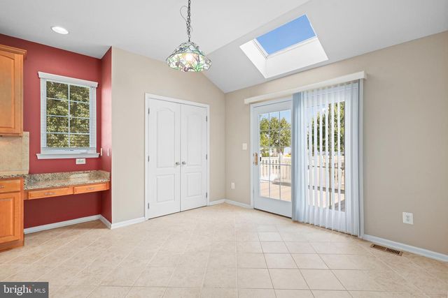 25186 JUSTICE DR, Chantilly, VA 20152
