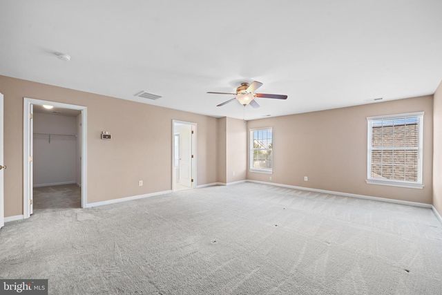 25186 JUSTICE DR, Chantilly, VA 20152