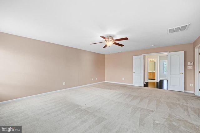 25186 JUSTICE DR, Chantilly, VA 20152