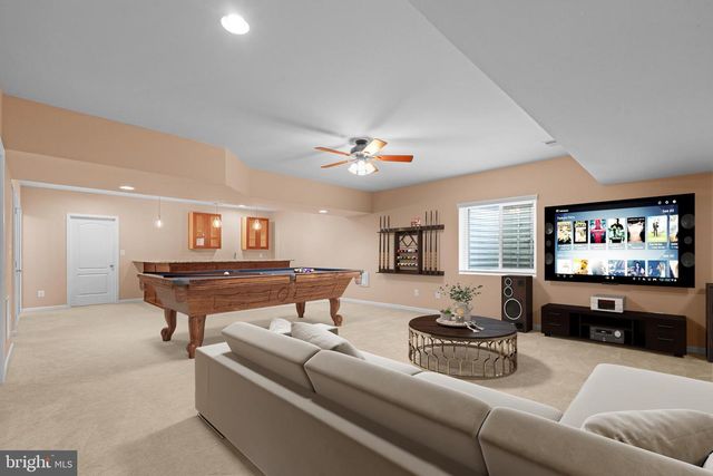 25186 JUSTICE DR, Chantilly, VA 20152