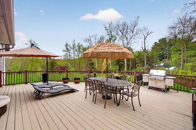 237 South Mountain Road, New City, NY 10956