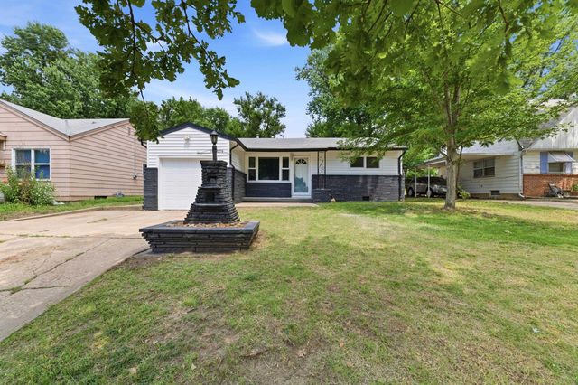 2308 S Belmont Ave, Wichita, KS 67218