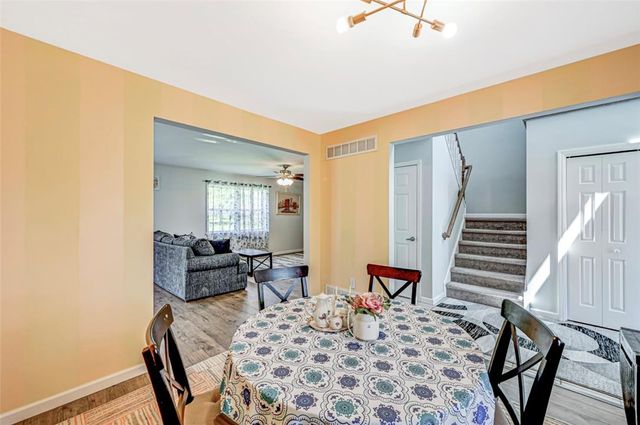 306 Valley View Drive, Chestnuthill Twp, PA 18210
