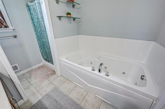 306 Valley View Drive, Chestnuthill Twp, PA 18210