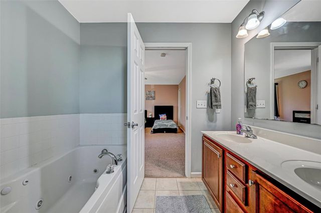 306 Valley View Drive, Chestnuthill Twp, PA 18210
