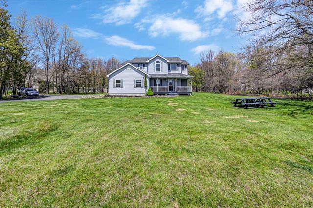 306 Valley View Drive, Chestnuthill Twp, PA 18210