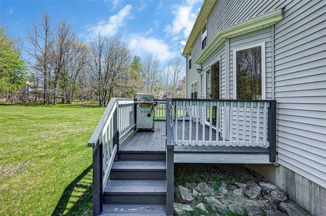 306 Valley View Drive, Chestnuthill Twp, PA 18210