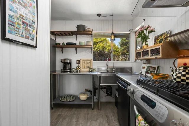 1529 Temple Heights Drive, Oceanside, CA 92056