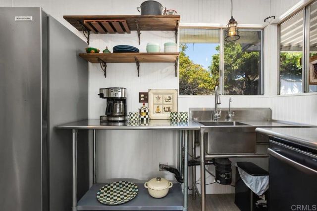 1529 Temple Heights Drive, Oceanside, CA 92056