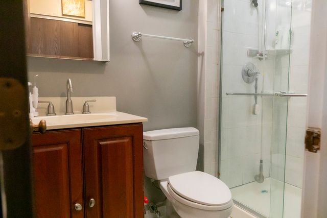 246 Shadowbend Drive, Wheeling, IL 60090