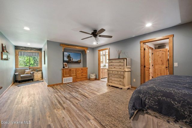 27294 N CLAGSTONE RD, Athol, ID 83801