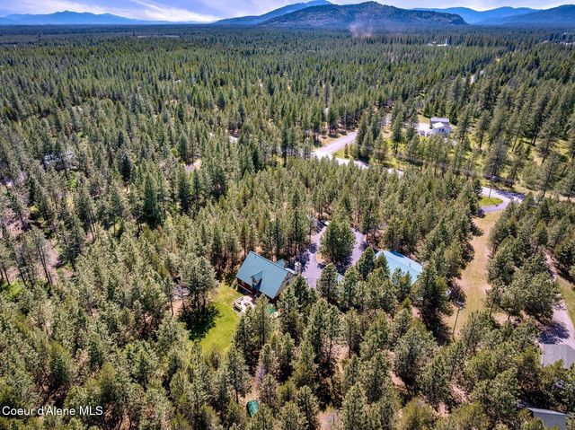 27294 N CLAGSTONE RD, Athol, ID 83801