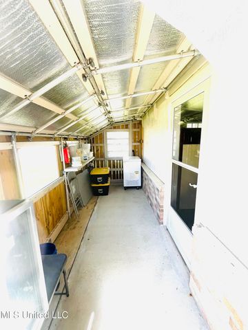 7216 W Larkin Place, Biloxi, MS 39532
