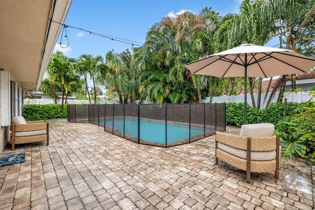 2010 NE 32nd Street, Lighthouse Point, FL 33064