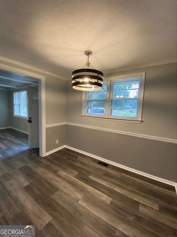 914 Ozora Road, Loganville, GA 30052