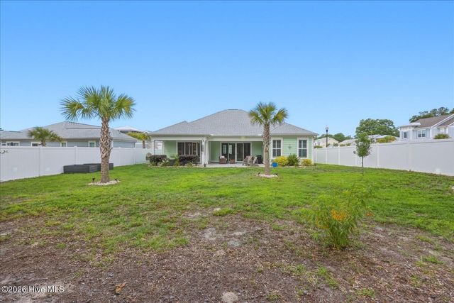 1582 Harbour Place Drive, Calabash, NC 28467
