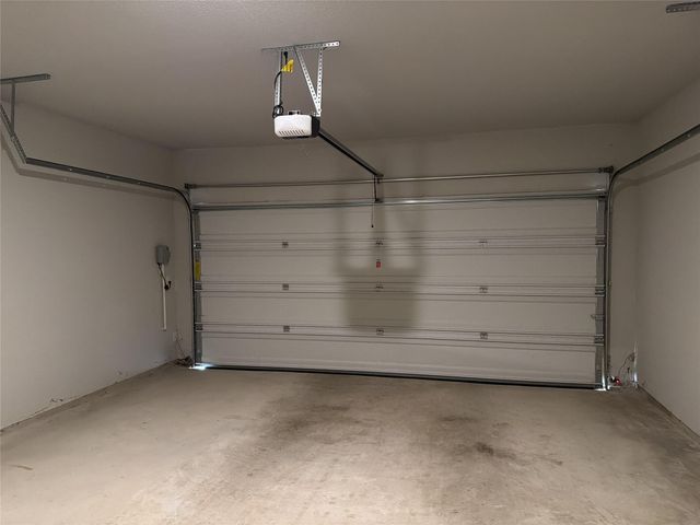 129 Tall Grass DR, Georgetown, TX 78628