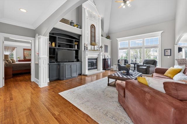 910 Freedom Circle, Sycamore, IL 60178