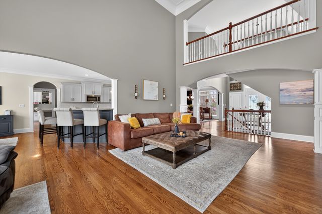 910 Freedom Circle, Sycamore, IL 60178