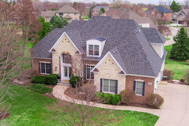 910 Freedom Circle, Sycamore, IL 60178