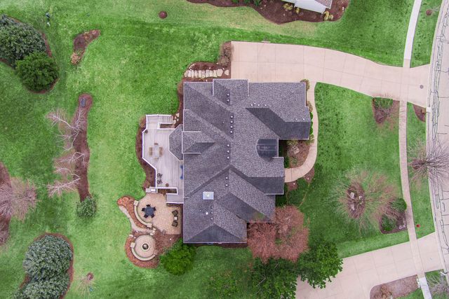 910 Freedom Circle, Sycamore, IL 60178