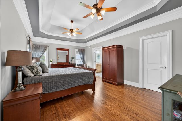 910 Freedom Circle, Sycamore, IL 60178