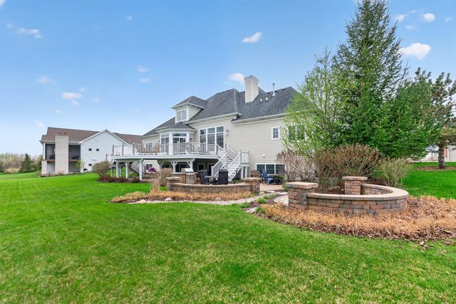 910 Freedom Circle, Sycamore, IL 60178