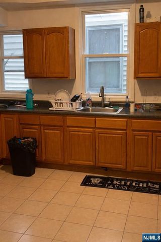 185 Seymour Avenue, Newark, NJ 07108