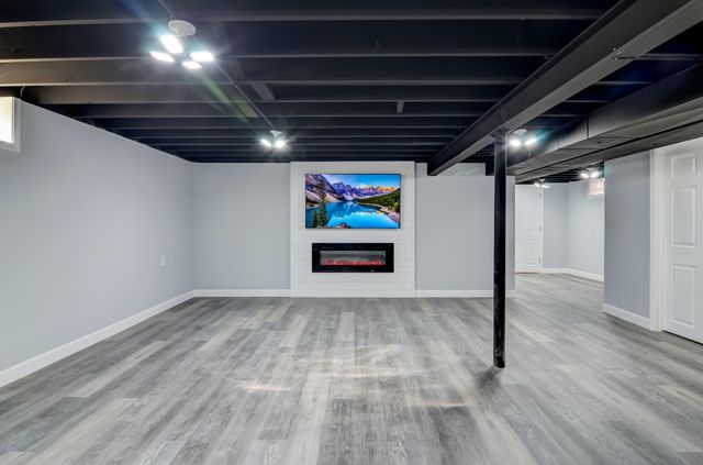 6739 New Hampshire Avenue, Hammond, IN 46323