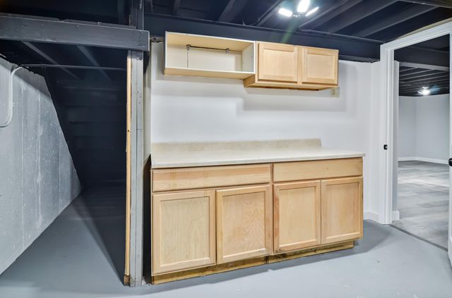 6739 New Hampshire Avenue, Hammond, IN 46323