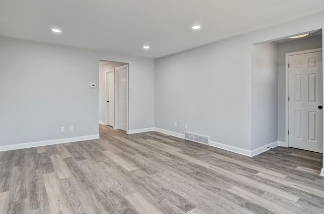 6739 New Hampshire Avenue, Hammond, IN 46323