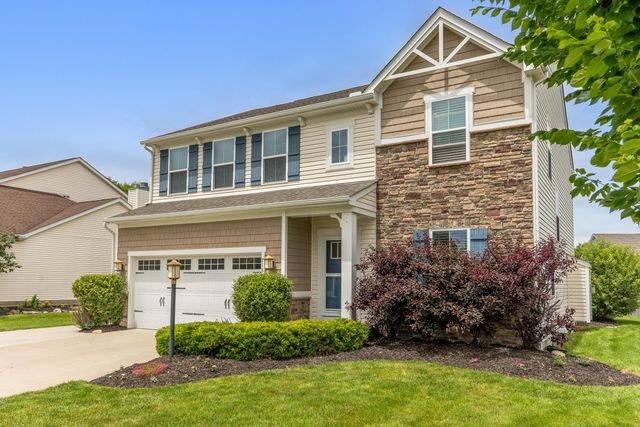 118 Stirling Way, Pataskala, OH 43062