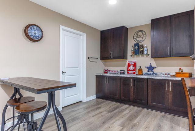 118 Stirling Way, Pataskala, OH 43062