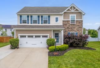 118 Stirling Way, Pataskala, OH 43062