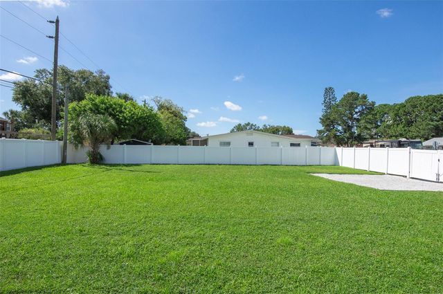 397 36TH STREET SE, Largo, FL 33771
