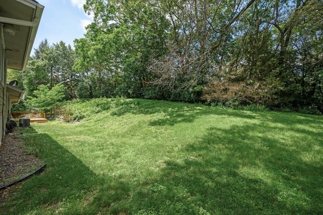 11870 63rd Place N, Maple Grove, MN 55369