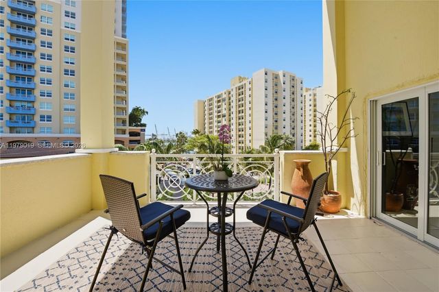 120 Jefferson Avenue 12022, Miami Beach, FL 33139