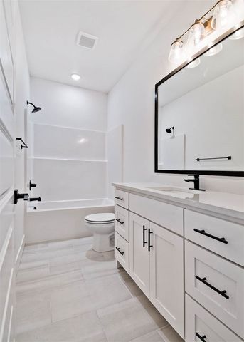 20 Lochgilphead Lane, Bella Vista, AR 72715