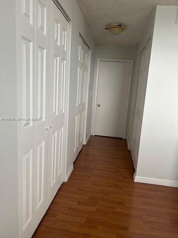 301 SE 3rd St 601, Dania Beach, FL 33004