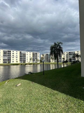 301 SE 3rd St 601, Dania Beach, FL 33004