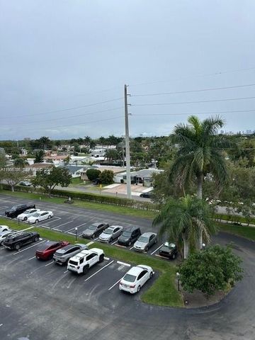 301 SE 3rd St 601, Dania Beach, FL 33004