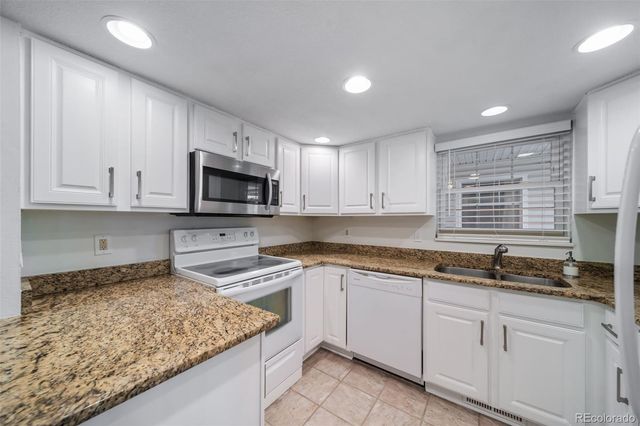 12645 E Pacific Circle E, Aurora, CO 80014