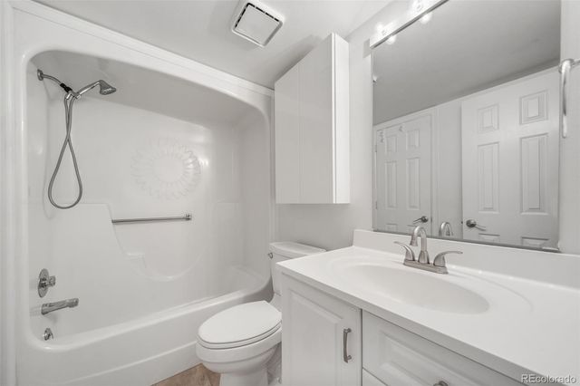 12645 E Pacific Circle E, Aurora, CO 80014