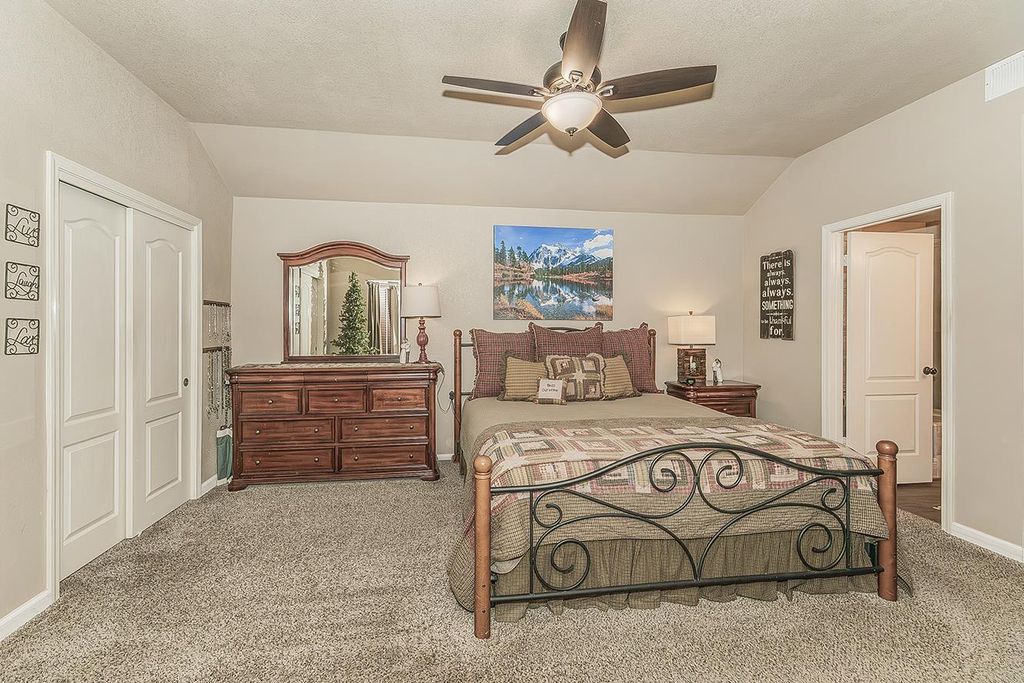 Image 19 of property listing at 8531 N Rowell Avenue, Fresno, CA 93720