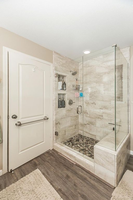 Image 24 of property listing at 8531 N Rowell Avenue, Fresno, CA 93720