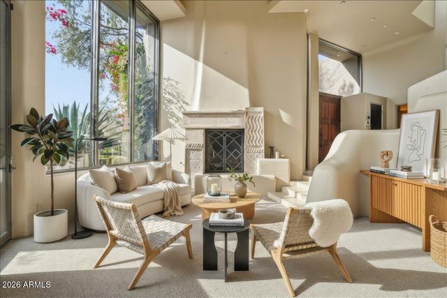 10040 E HAPPY VALLEY Road 1049, Scottsdale, AZ 85255