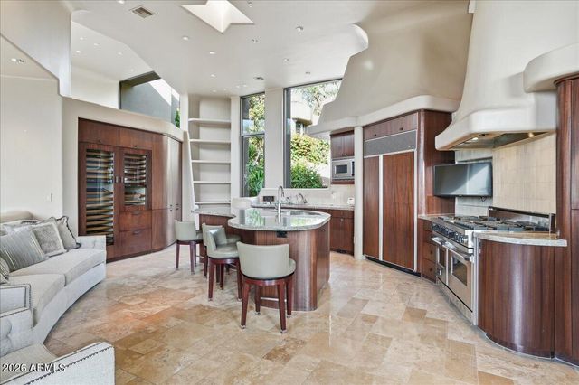 10040 E HAPPY VALLEY Road 1049, Scottsdale, AZ 85255