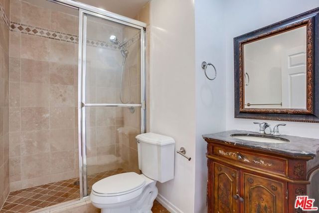 7230 W 90Th Street, Los Angeles, CA 90045