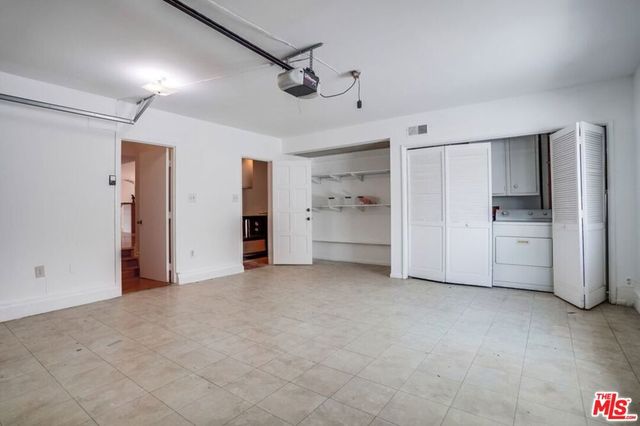 7230 W 90Th Street, Los Angeles, CA 90045